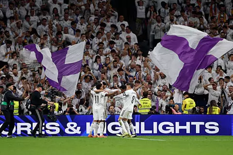 خسارة الصدارة وتعثرات خارج الأرض.. ريال مدريد يعود إلى سانتياجو برنابيو بعد 37 يوماً